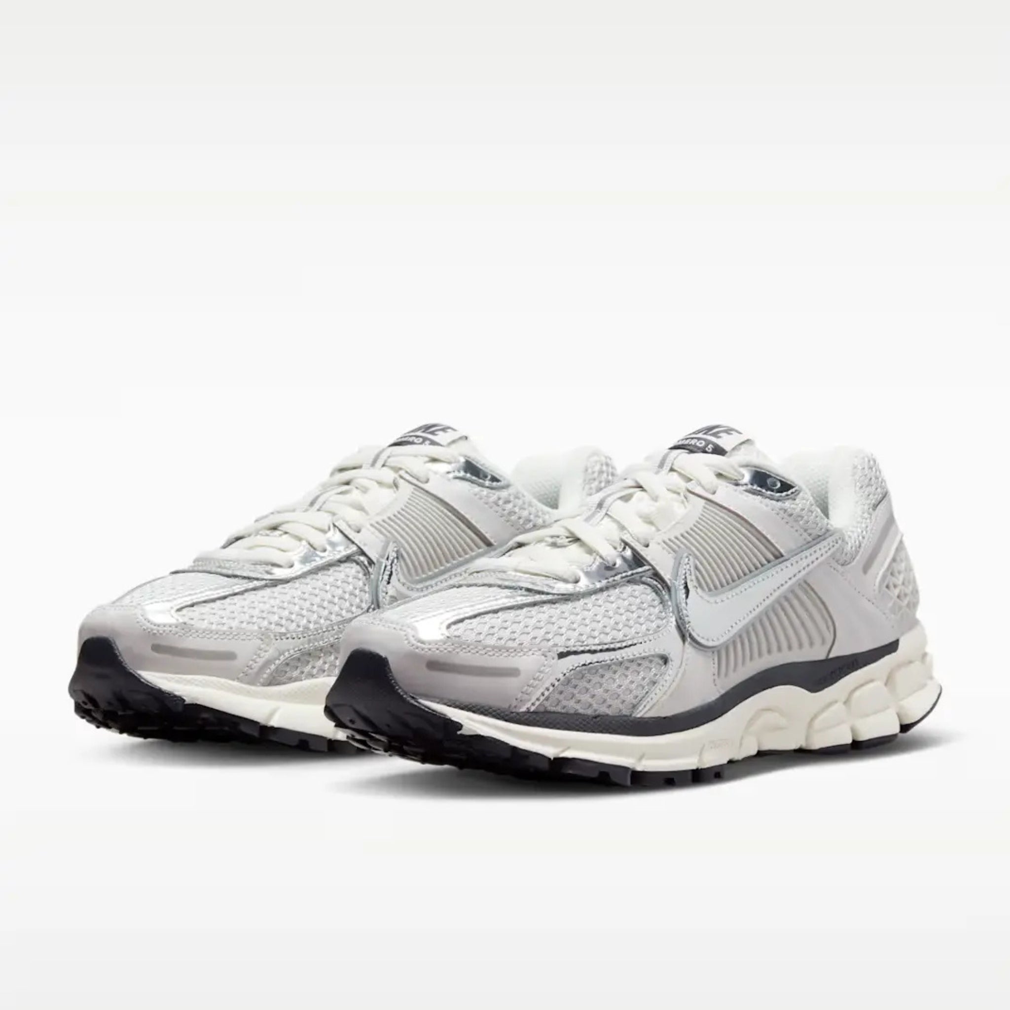 Nike Zoom Vomero 5 Photon Dust Metallic Silver (Women's)