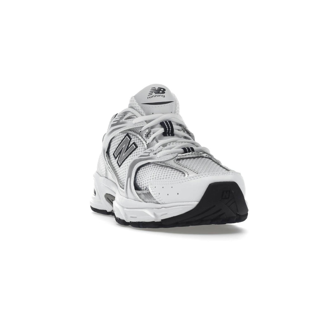 New Balance 530 White / Black Details