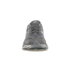New Balance 9060 Magnet