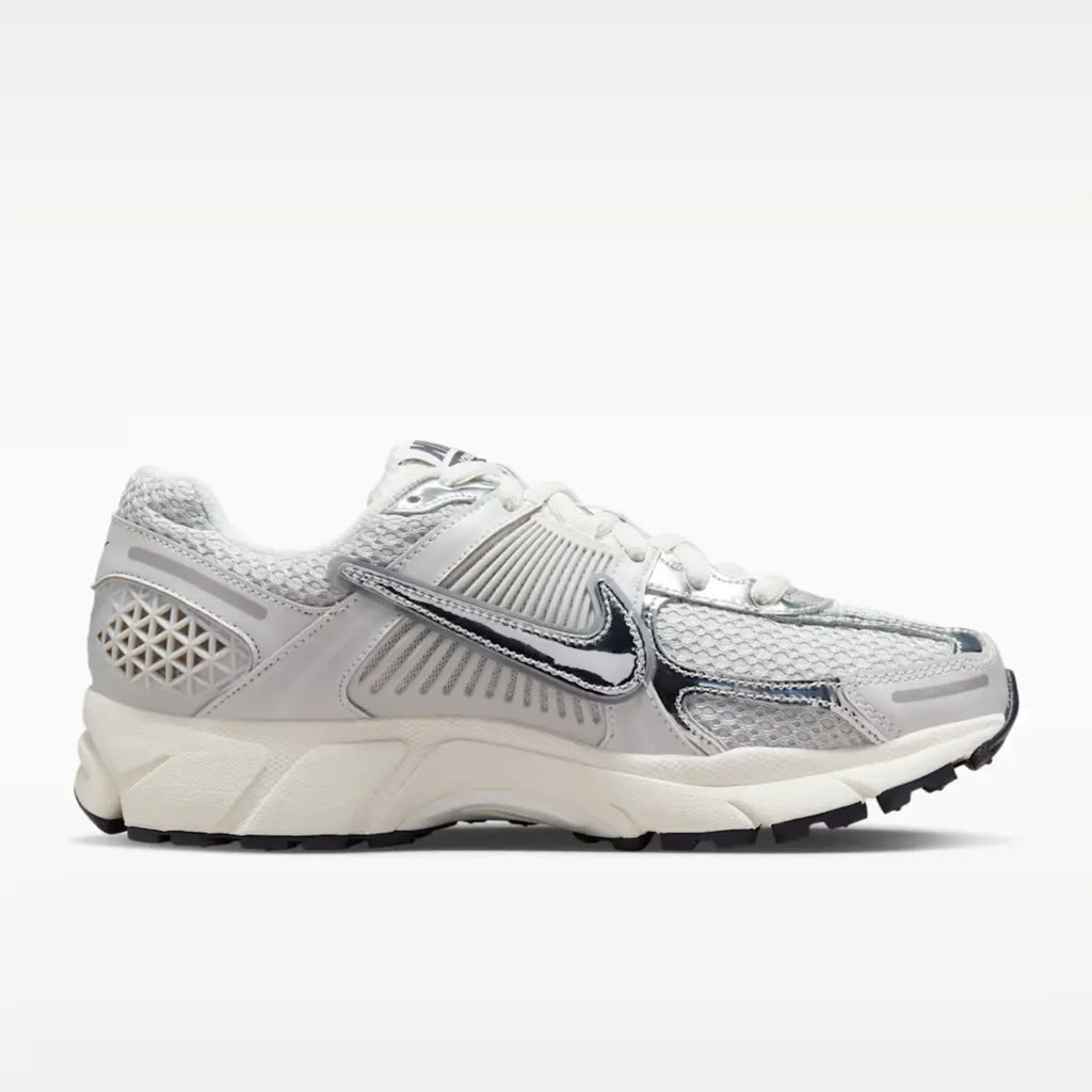 Nike Zoom Vomero 5 Photon Dust Metallic Silver (Women's)