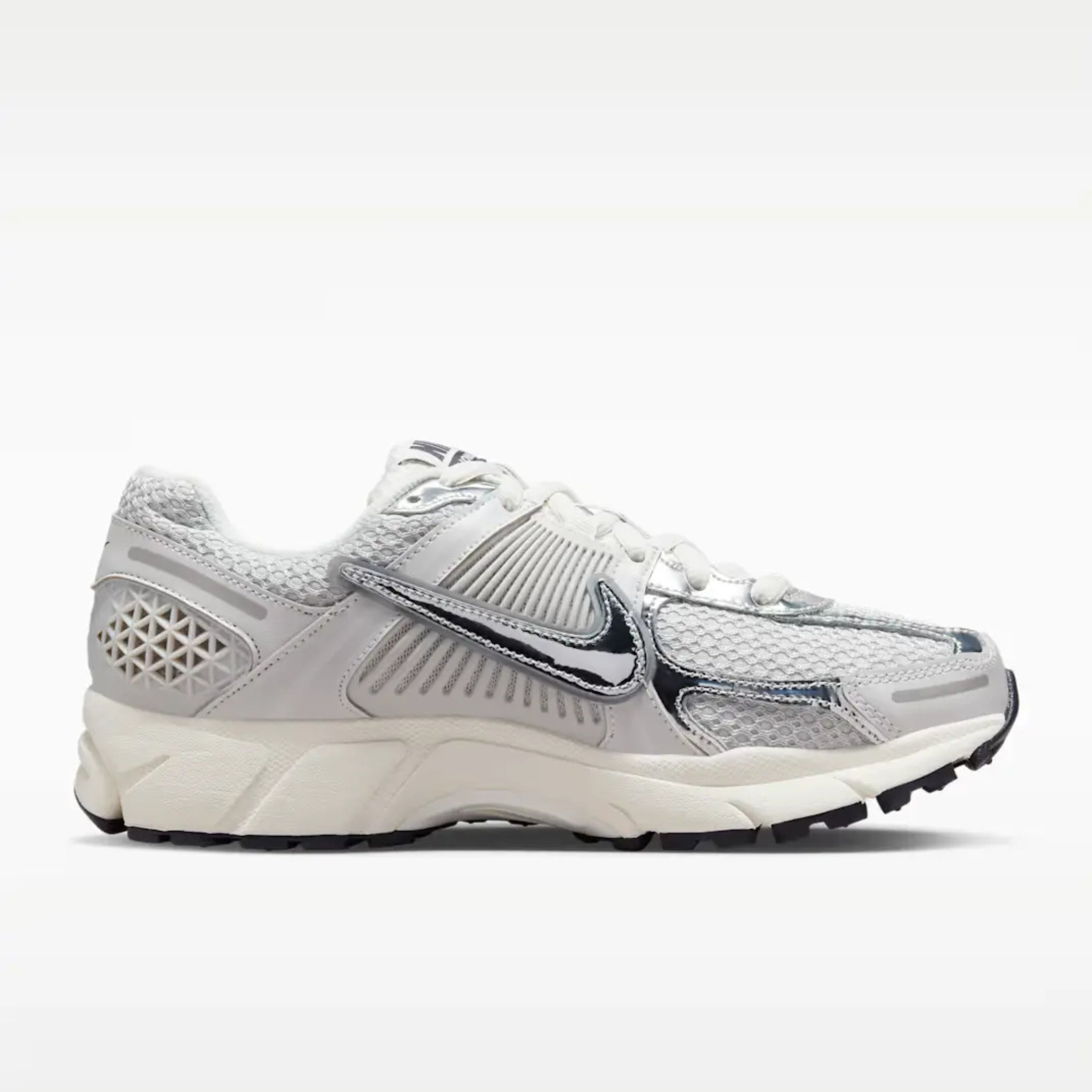 Nike Zoom Vomero 5 Photon Dust Metallic Silver (Women's)